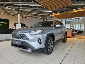 Toyota RAV 4 RAV4 2.5 4x2 Teamplayer AHK+LED+Navi+SHZ+LM Bild 2