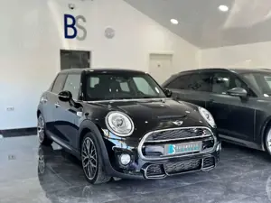 MINI Cooper S /JCW-Paket/LED/HarmanKardon/Leder Bild 4