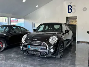 MINI Cooper S /JCW-Paket/LED/HarmanKardon/Leder Bild 2