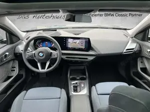 BMW 120 Head-Up / AHK / Panorma-Dach / Keyless Go Bild 4