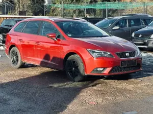 SEAT Leon ST 1.6 TDI Style*LED*NAVI*AHK*TEMPO*SHZ* Bild 3