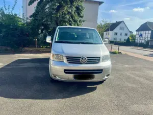 Volkswagen T5 Caravelle Bj 2004 250Tkm 8 Sitzer TÜV 09/27
