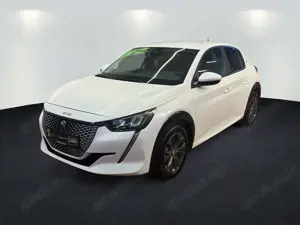 Peugeot e-208 Elektro Active Pack SHZ+PDC+Alu+CarPlay Bild 2