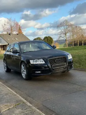 Audi A6 Avant 3.0 TDI DPF quattro tiptronic