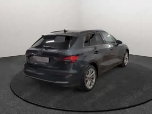Audi A3 Sportback 35TFSI S tronic Advanced LED Navi SHZ Re Bild 5