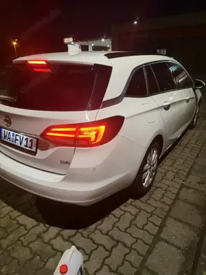 Opel Astra Tourer+ Bild 4