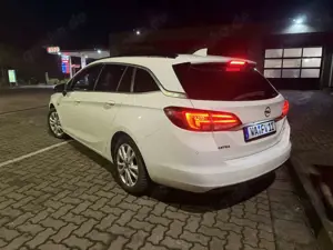 Opel Astra Tourer+ Bild 5