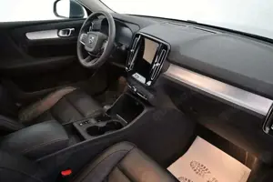 Volvo XC40 T5 Inscription,Leder,Navi,SH,Kamera,ACC Bild 4