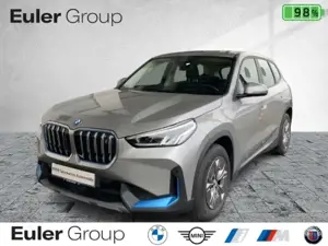 BMW iX1 xDr. 30 AD NAV SHZ Rückfahrkamera LED El. Heckklap