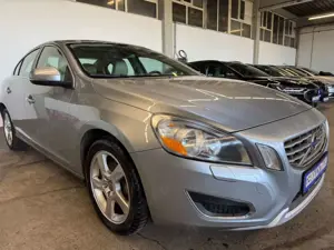 Volvo S60 T5-2,5 Turbo-Automatik-Leder-Tüv neu