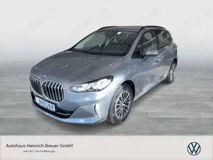 BMW 216 Leder,AHK,SHZ,NAV