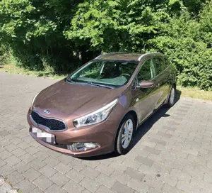 Kia Ceed / cee'd 1.6 GDI Fifa World Cup Edition Bild 2