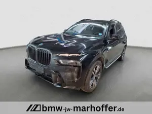 BMW X7 xDrive 40 i MSport PRO AHK PanSky 6 Sitzer