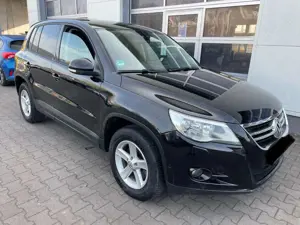 Volkswagen Tiguan 2.0 TSI 4Motion Black