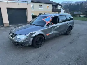 Volkswagen Passat Variant 2.8 V6 4Motion Exclusive LPG Bild 2