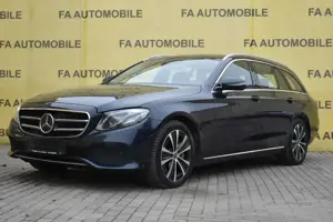 Mercedes-Benz E 400 T-Modell  d 4Matic/LEDER/DISTRONIC/