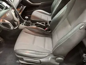 Hyundai i30 i30 3p 1.4 Classic 100cv Bild 2