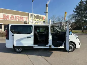 Opel Vivaro B 1.6 BiTurbo L2H1 2,9t (9xSITZER*KLIMA*PDC) Bild 4