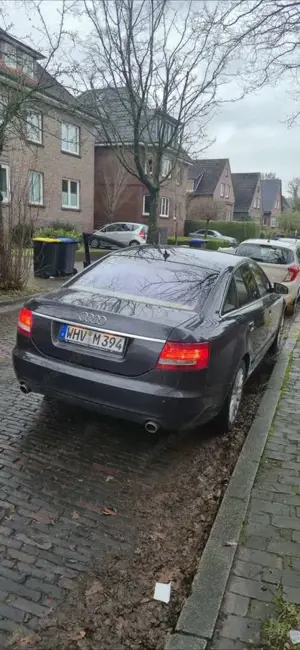 Audi A6 4.2 quattro tiptronic Bild 3