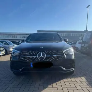 Mercedes-Benz GLC 300 GLC-Coupe 300 d 4Matic 9G-TRONIC AMG Line Bild 3