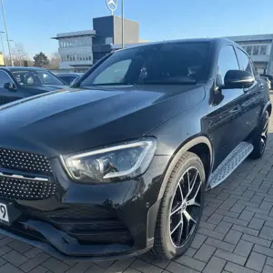 Mercedes-Benz GLC 300 GLC-Coupe 300 d 4Matic 9G-TRONIC AMG Line Bild 2