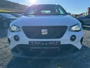 SEAT Arona 1.0 TSI *STYLE*PDCHI*LED*APP-CONNECT*FRONT