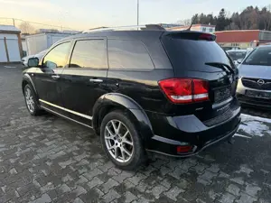 Fiat Freemont Freemont 2.0 Multijet 16V DPF Automatik Allrad Bild 4