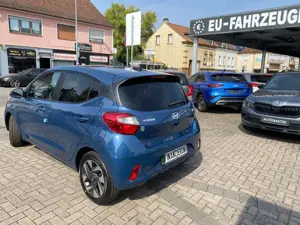Hyundai i10 AMT*ALU*el.anklappb.Asp*Klima*NAVIR.KAM*Winterpak Bild 5
