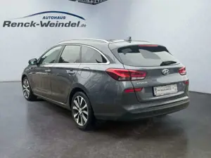 Hyundai i30 Premium 1.4 T-GDI Navi LED ACC Apple CarPlay Andro Bild 3