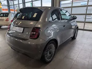 Fiat 500e 42kWh, Komfort+Style-Paket, Garantie Bild 2