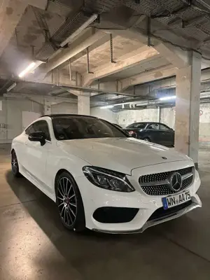 Mercedes-Benz C 250 Coupe 7G-TRONIC AMG Line