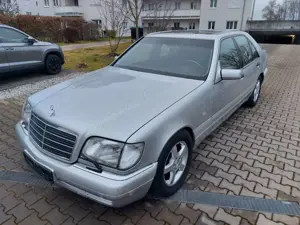 Mercedes-Benz S 320 aus zweiter Hand "Serviceheft gepflegt"