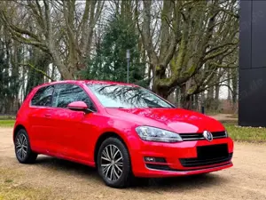 Volkswagen Golf VII Allstar Navi Klima SH PDC Kamera AHK Bild 3
