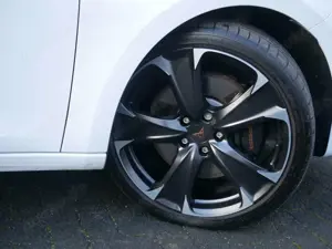 CUPRA Leon Sportstourer 1.4 TSI VZ e-Hybrid ACC LED Bild 5