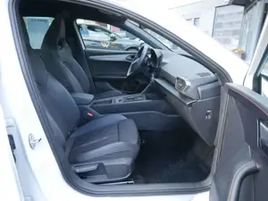 CUPRA Leon Sportstourer 1.4 TSI VZ e-Hybrid ACC LED Bild 2