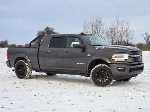 Dodge RAM 2500,6.7Cummins,Laramie ,Mega Cap,Unfallfrei