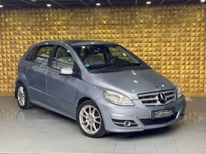 Mercedes-Benz B 180 AUTOMATİK*GARANTIE*KLIMA*PANO*PDC*NAVİ*PDC