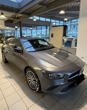 Mercedes-Benz CLA 180 CLA 180 Shooting Brake Progressive