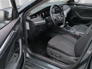 Skoda Octavia Combi Style TDI*ACC HeadUp Navi el.Sitze Bild 5