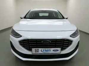 Ford Focus Turnier 1.5 EcoBl Aut Titanium AHK+SHZ+KAM Bild 5