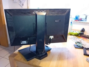 LCD Monitor funktionsfähig Bild 3