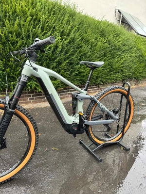 Cube Stereo Hybrid 160R E-Bike Mountainbike vollgefedert