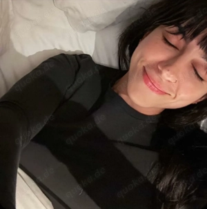 reife und erfahrene Frau bei Ihnen zu Hause 