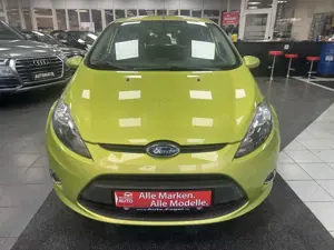 Ford Fiesta Champions Edition / TÜV  Service NEU Bild 2