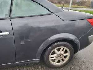 Renault Megane Megane 1.9 dCi FAP Coupe-Cabriolet Aut. Exception Bild 2