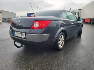 Renault Megane Megane 1.9 dCi FAP Coupe-Cabriolet Aut. Exception Bild 4