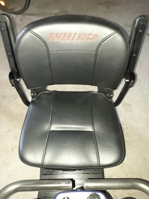 Elektroscooter, klappbar mit 4 Rädern, nicht nur für Senioren Bild 5