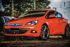 Opel Astra GTC 1.6 Turbo Sport OPC line