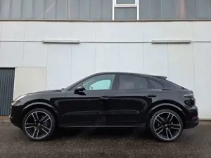 Porsche Cayenne Coupe Platinum Edition 1.Hand/Approved