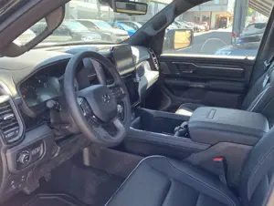 Dodge RAM Basis 1500 Limited Night3,0 540 PS| Pano360° Bild 3